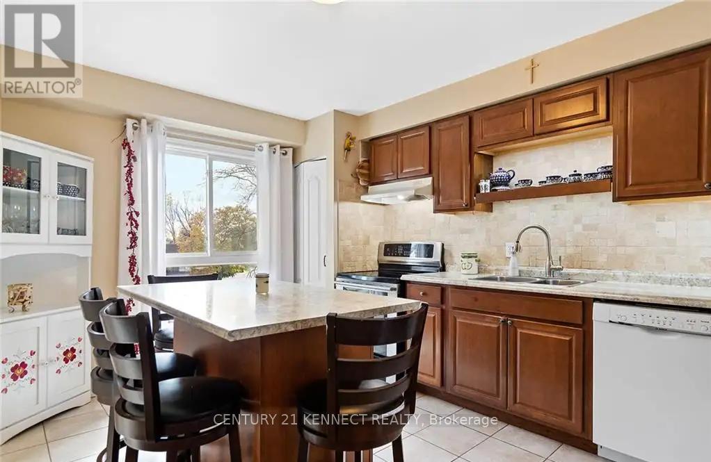 Townhouse at 54 - 55 DOVERCLIFFE ROAD, Guelph (Dovercliffe Park/Old University)