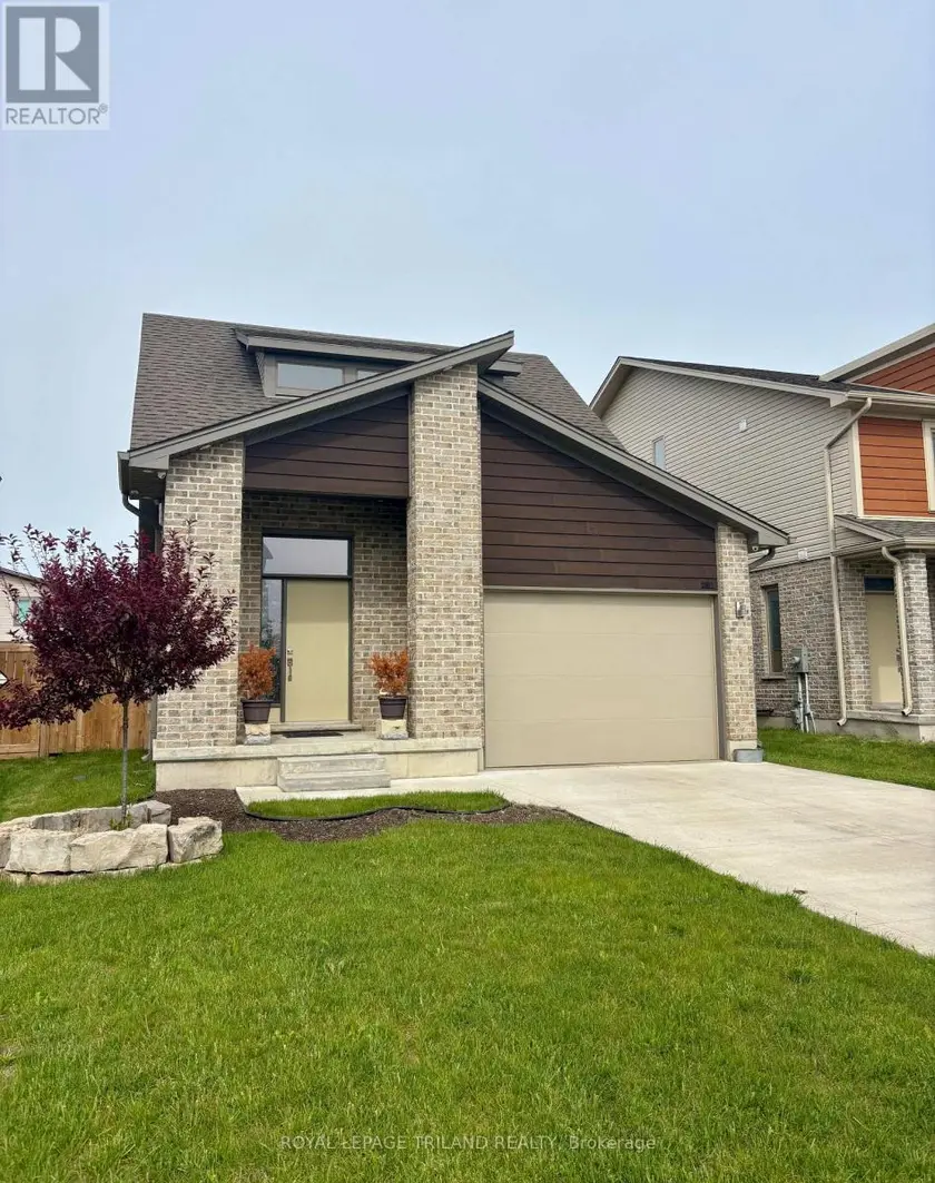 Detached at 2467 IRISH MOSS ROAD, London South