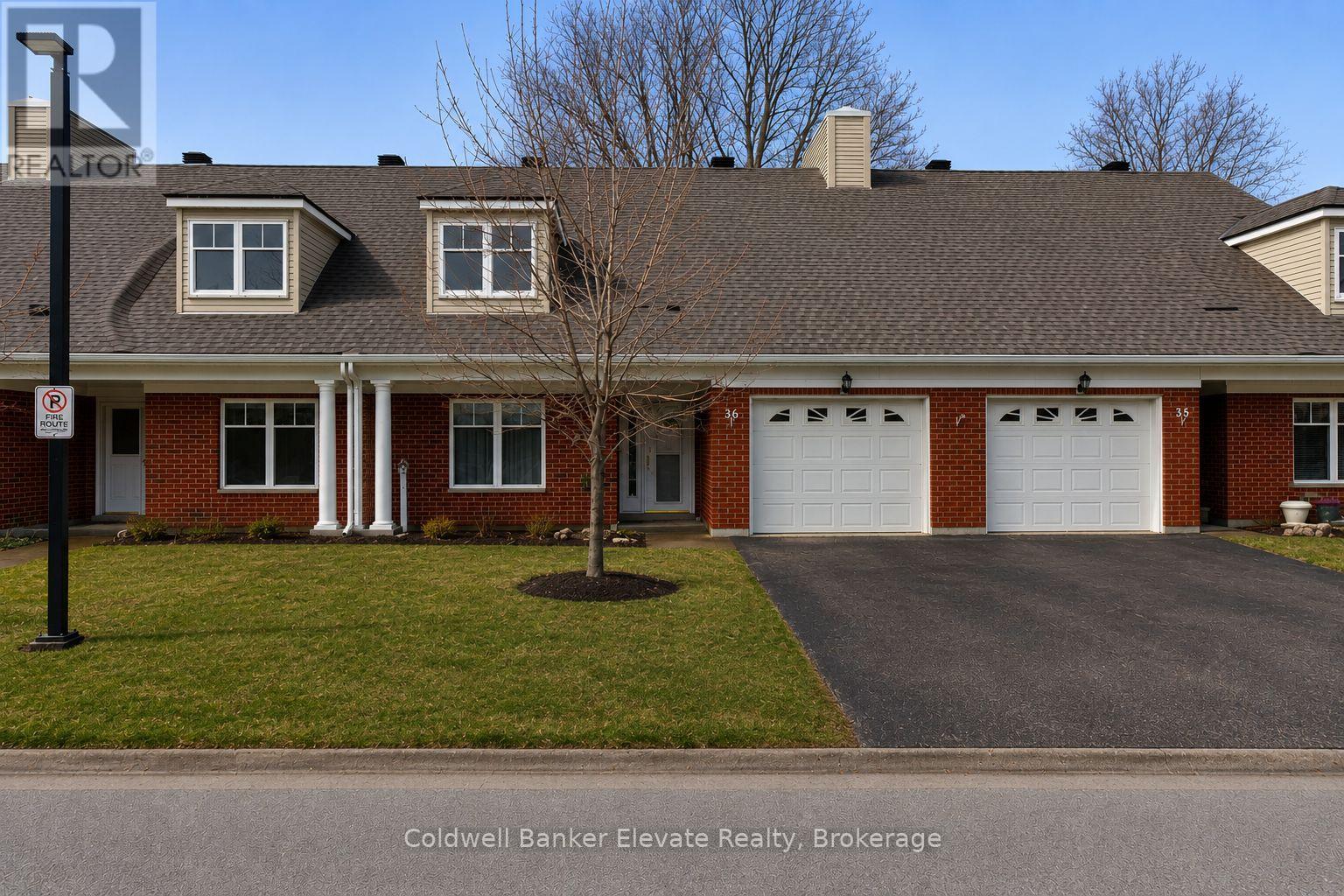 Townhouse at 36 - 2705 KINGSWAY DRIVE, Kitchener