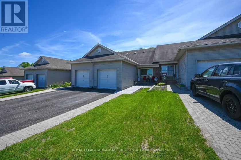 Townhouse at 61 VAN HORNE AVENUE, Smiths Falls