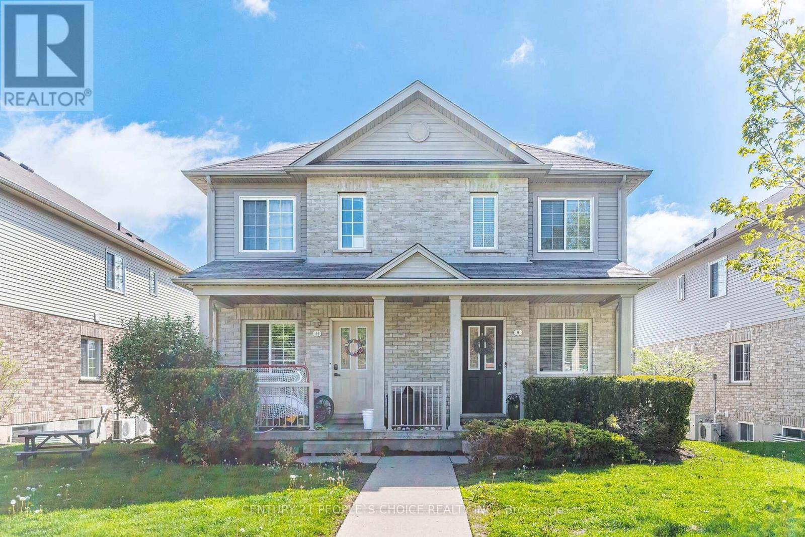 Townhouse at 9 - 35 MOUNTFORD DRIVE, Guelph (Grange Road)