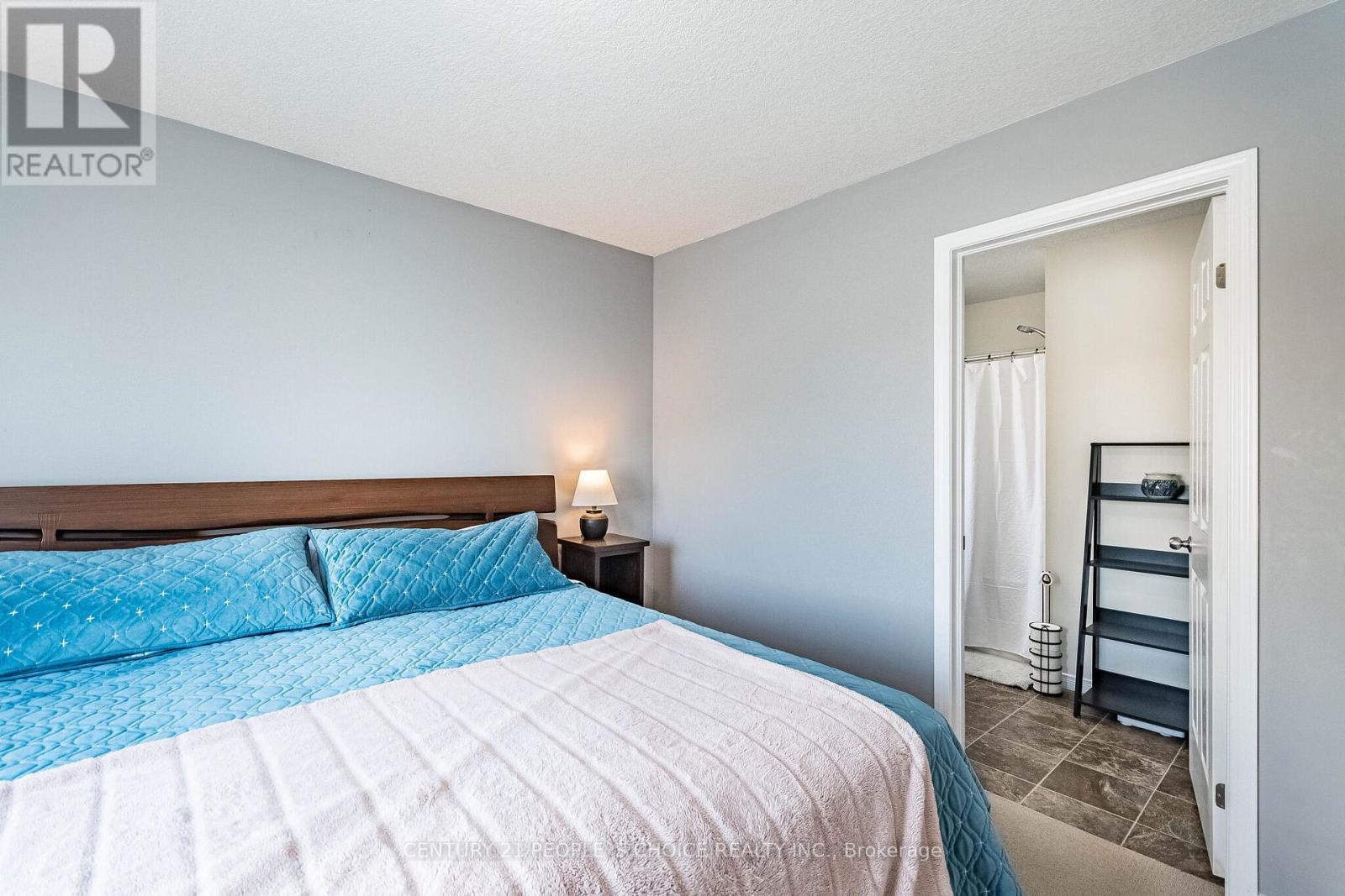 Townhouse at 9 - 35 MOUNTFORD DRIVE, Guelph