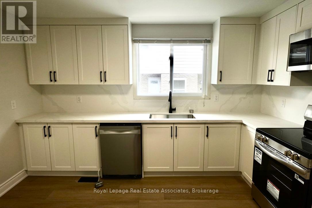 Multiplex at UNIT 2 - 246 MARLBOROUGH STREET, Brantford