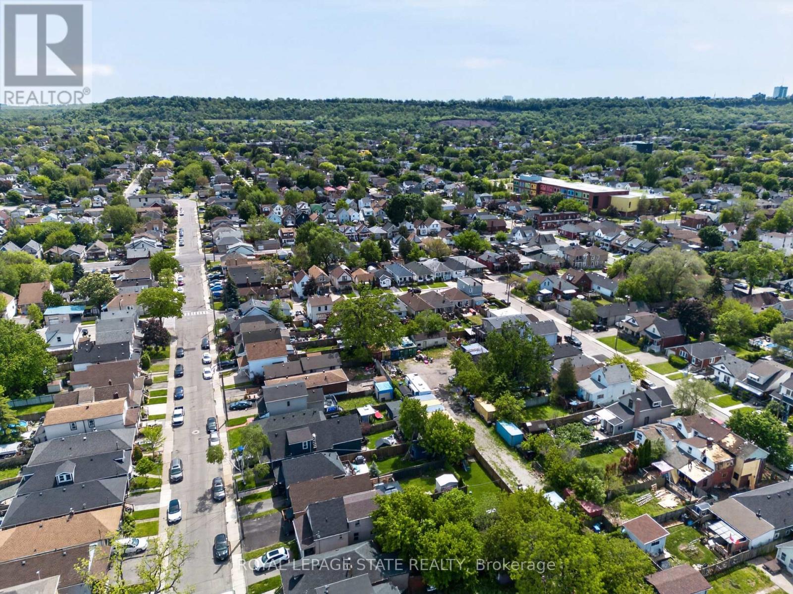 Detached at 69 ROBINS AVENUE, Hamilton