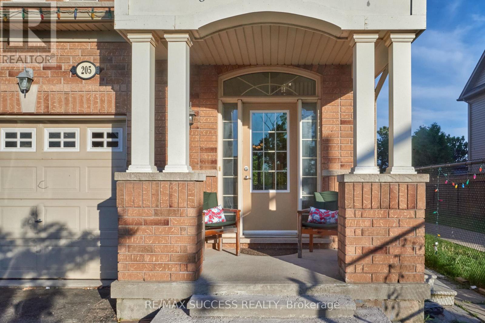 Townhouse at 205 NISBET BOULEVARD, Hamilton (Waterdown)
