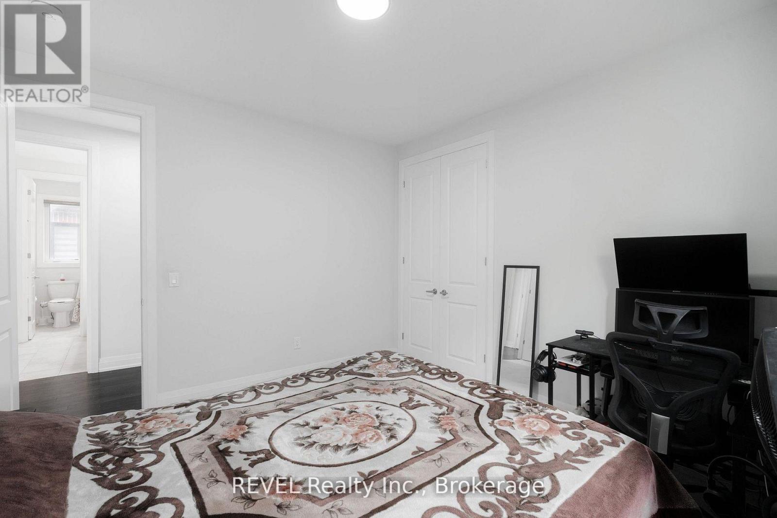 Detached at 795 QUEENSTON BOULEVARD, Woodstock