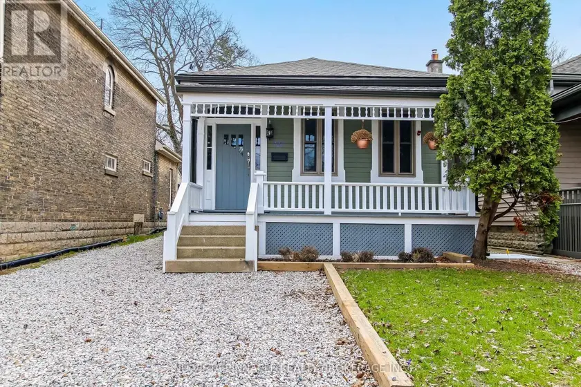 Detached at 727 QUEENS AVENUE, London East