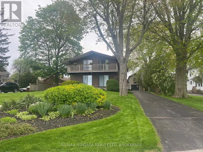 Detached at 735 NIAGARA BOULEVARD, Fort Erie (Central)