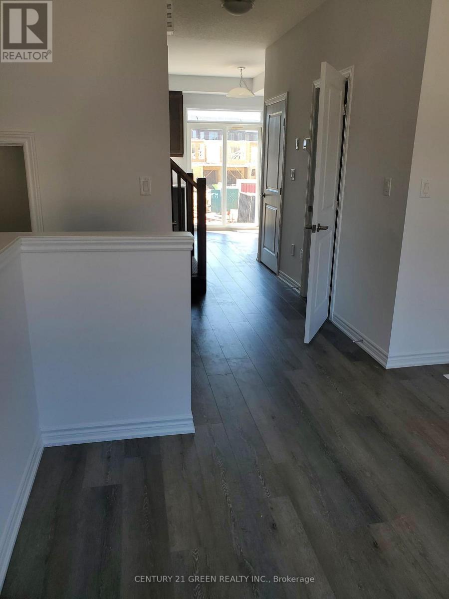 Townhouse at 97 - 61 SOHO STREET, Hamilton