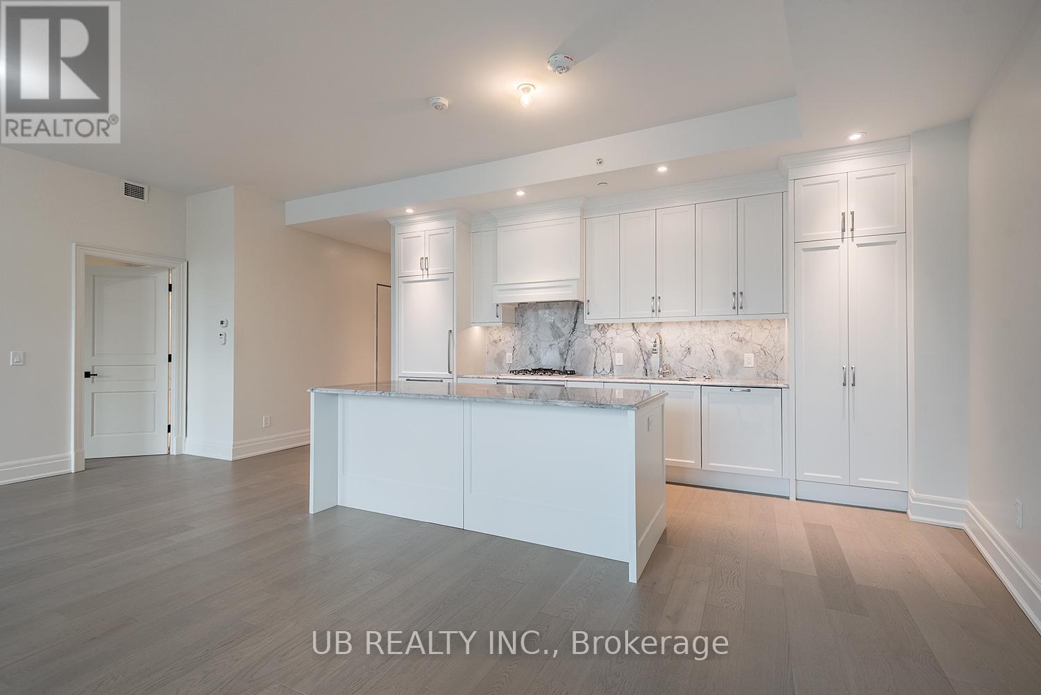 Apartment at 202 - 1451 WELLINGTON STREET W, Ottawa