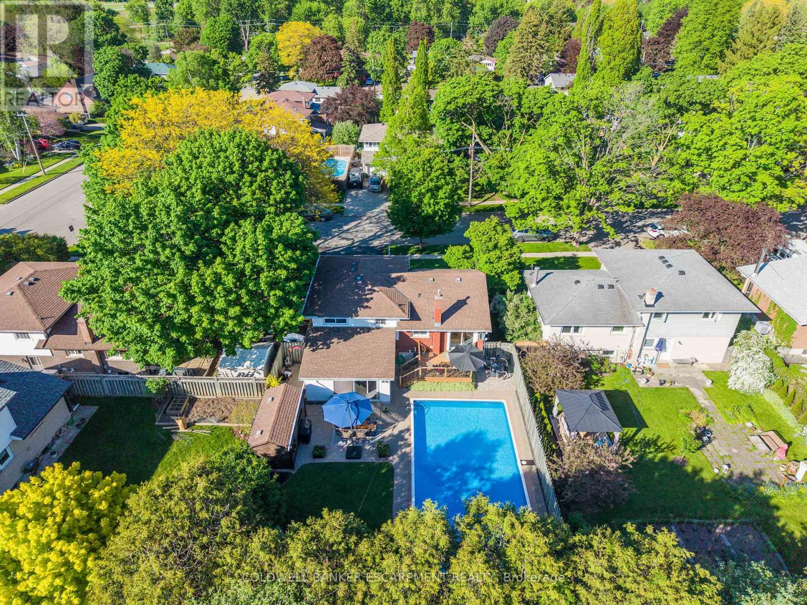 Detached at 40 STRATHMERE PLACE, Guelph