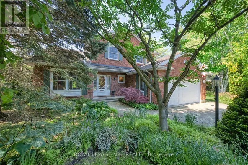 Detached at 35 GARRISON VILLAGE DRIVE, Niagara-on-the-Lake (Town)