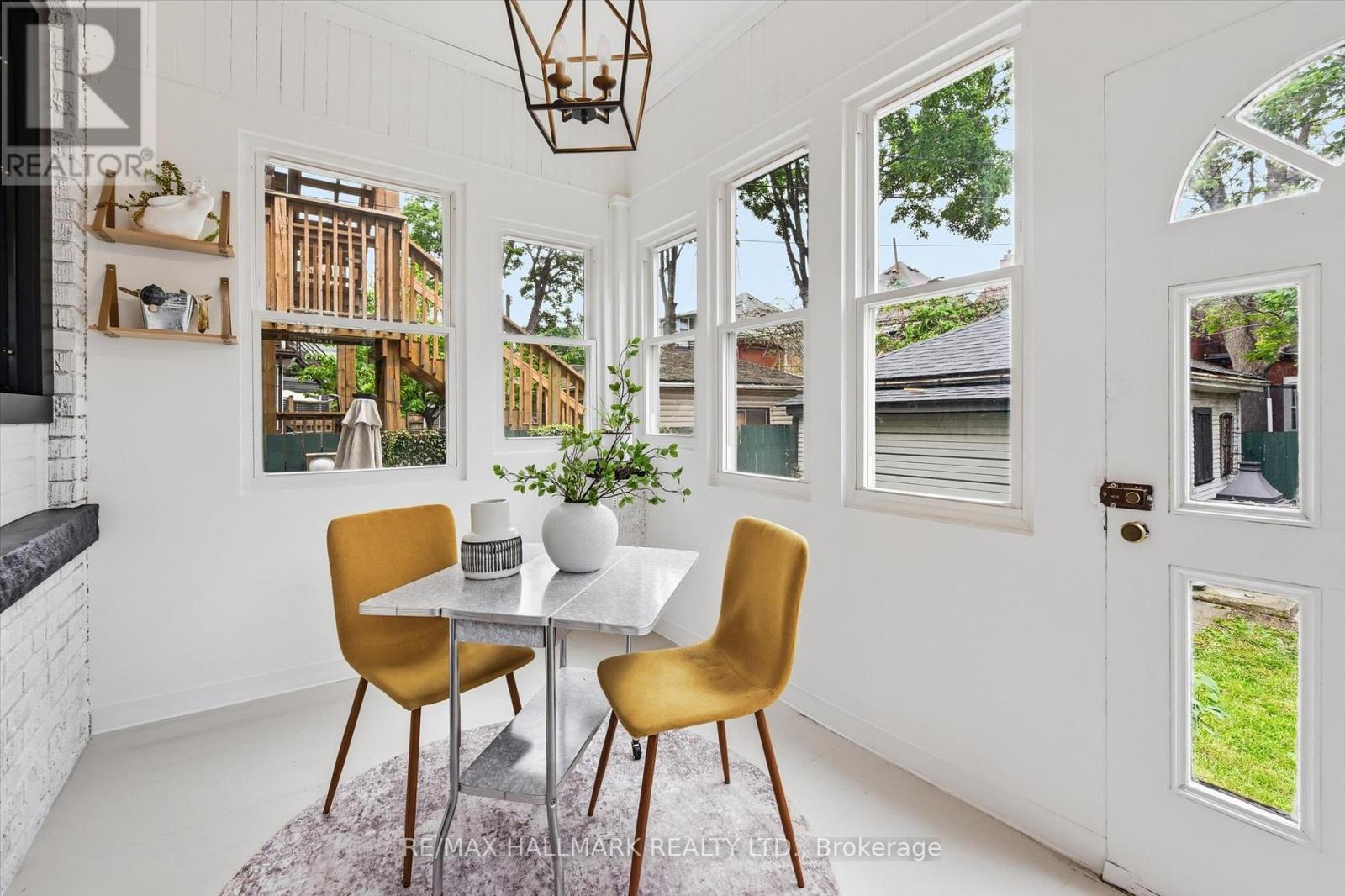 Detached at 102 CARRICK AVENUE, Hamilton