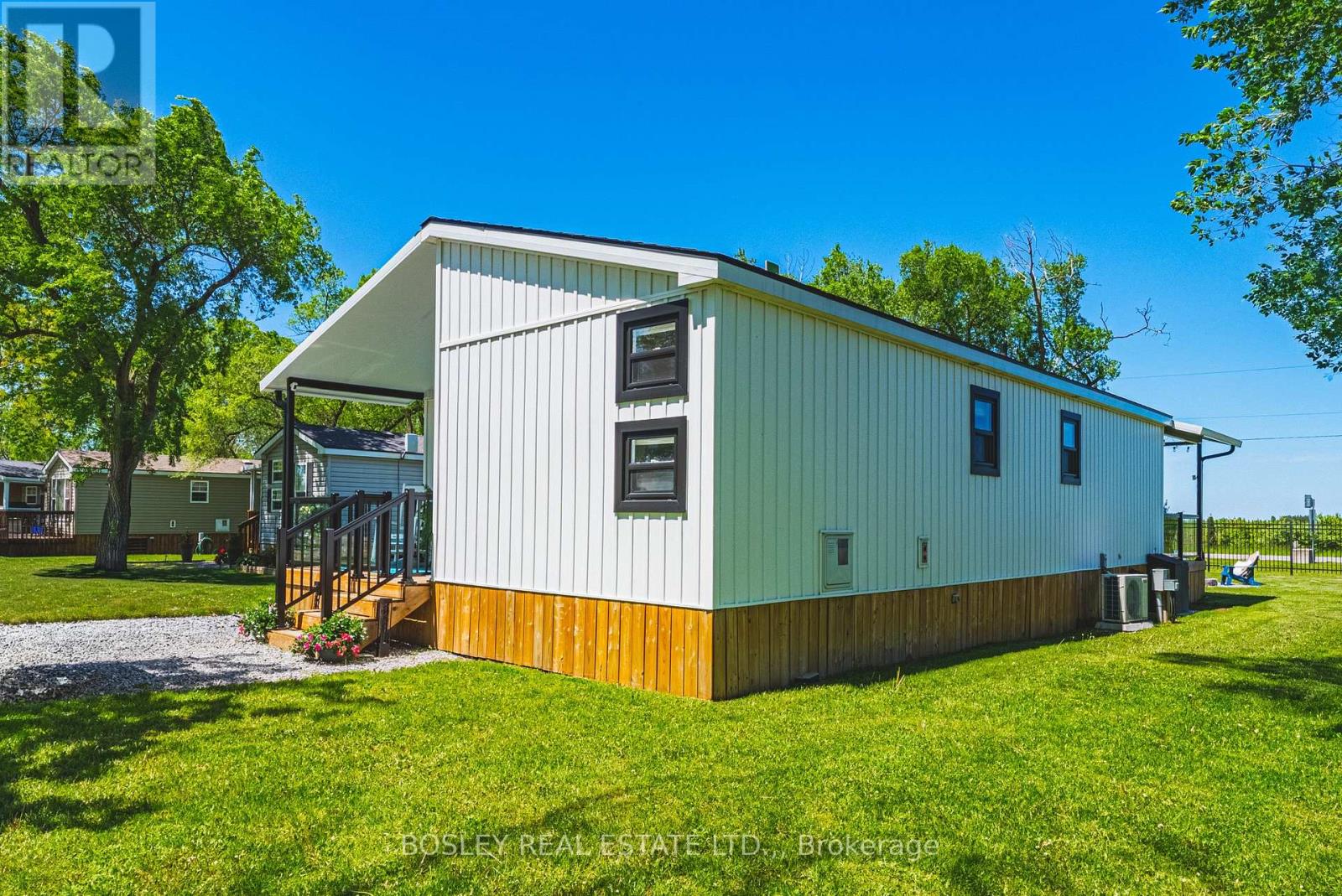 Detached at 522 - 1501 LINE 8 ROAD, Niagara-on-the-Lake