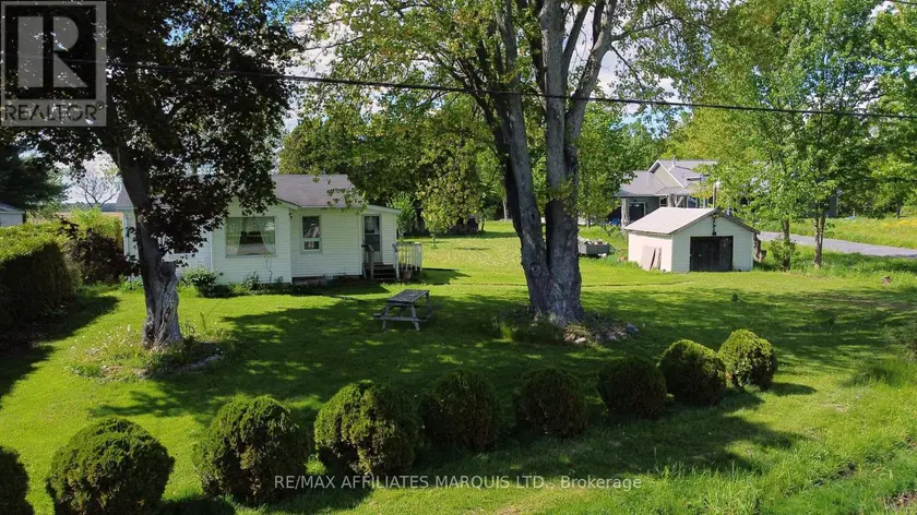 Detached at 11481 LAKESHORE DRIVE, South Dundas