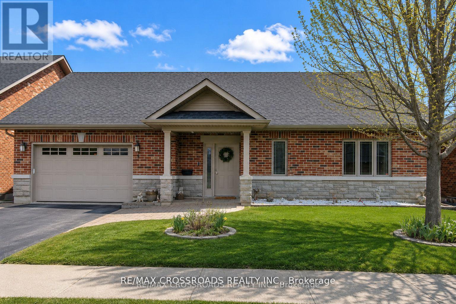 Detached at 8 GREEN ARBOUR WAY, Kawartha Lakes