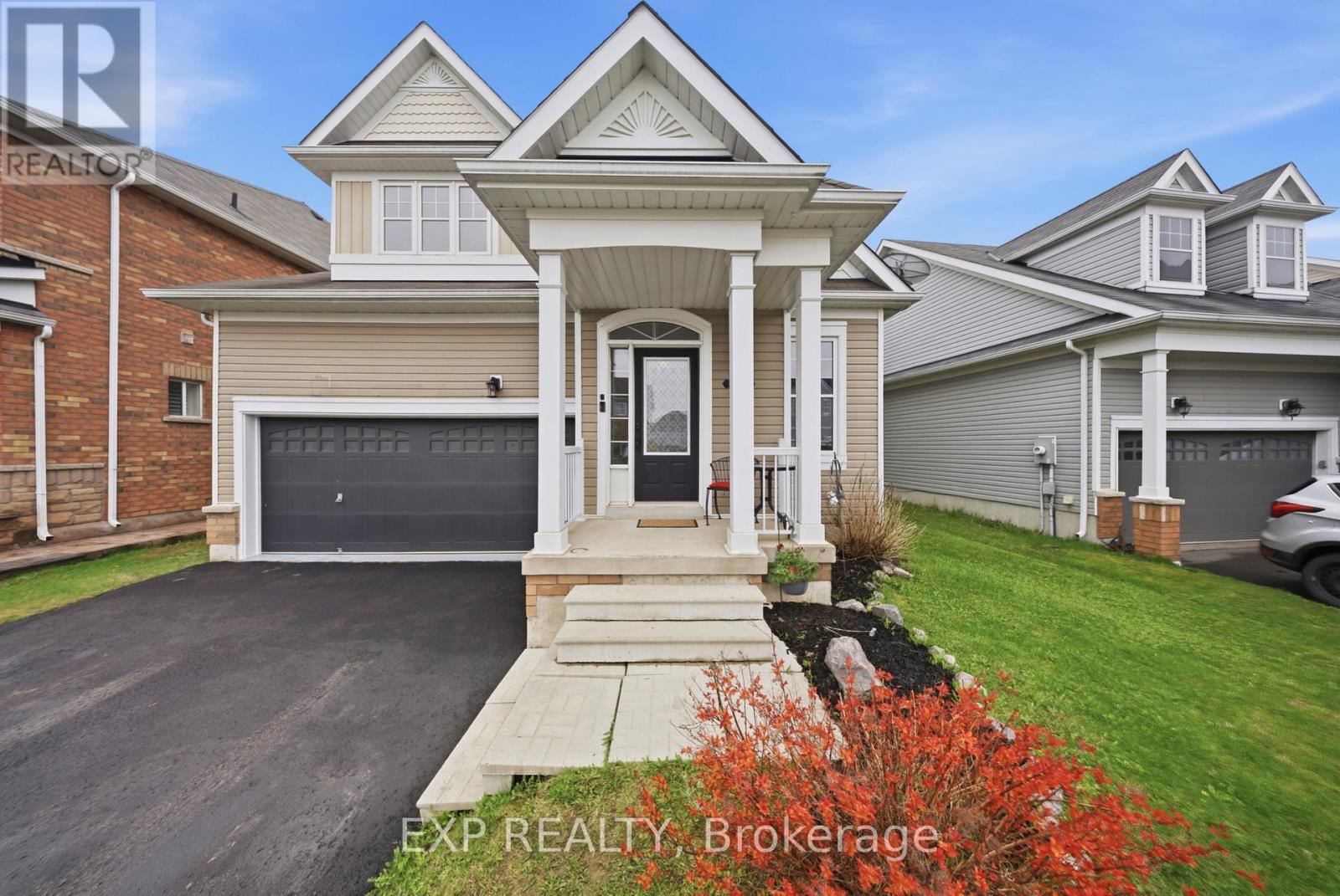 Detached at 832 O'REILLY CRESCENT, Shelburne