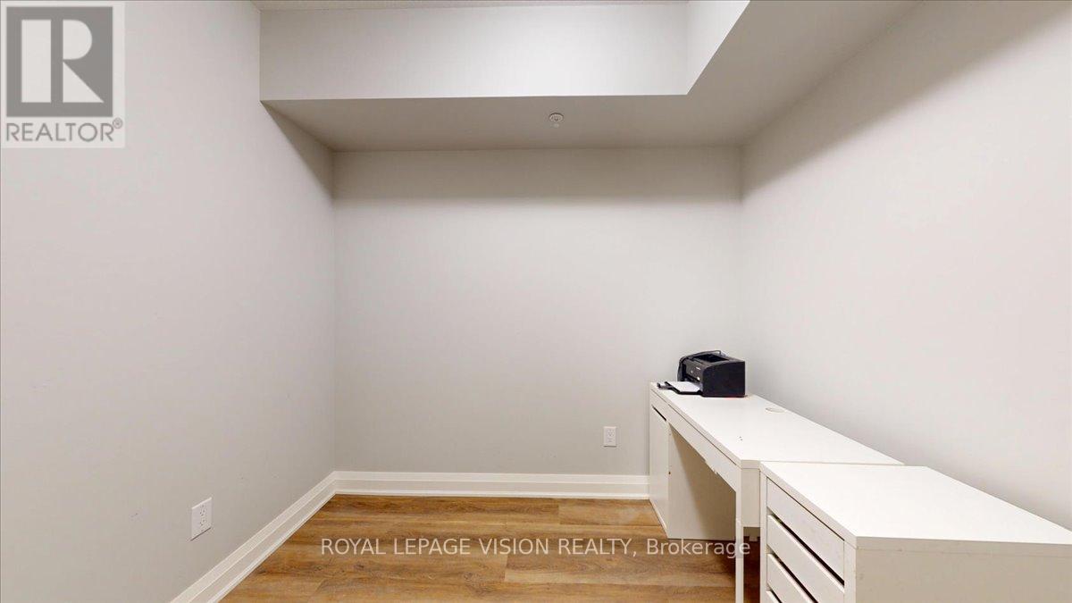 Apartment at 207 - 120 SUMMERSIDES BOULEVARD, Pelham