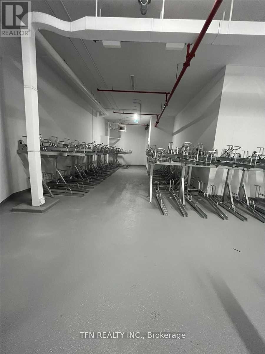 Apartment at 512 - 212 KING WILLIAM STREET, Hamilton
