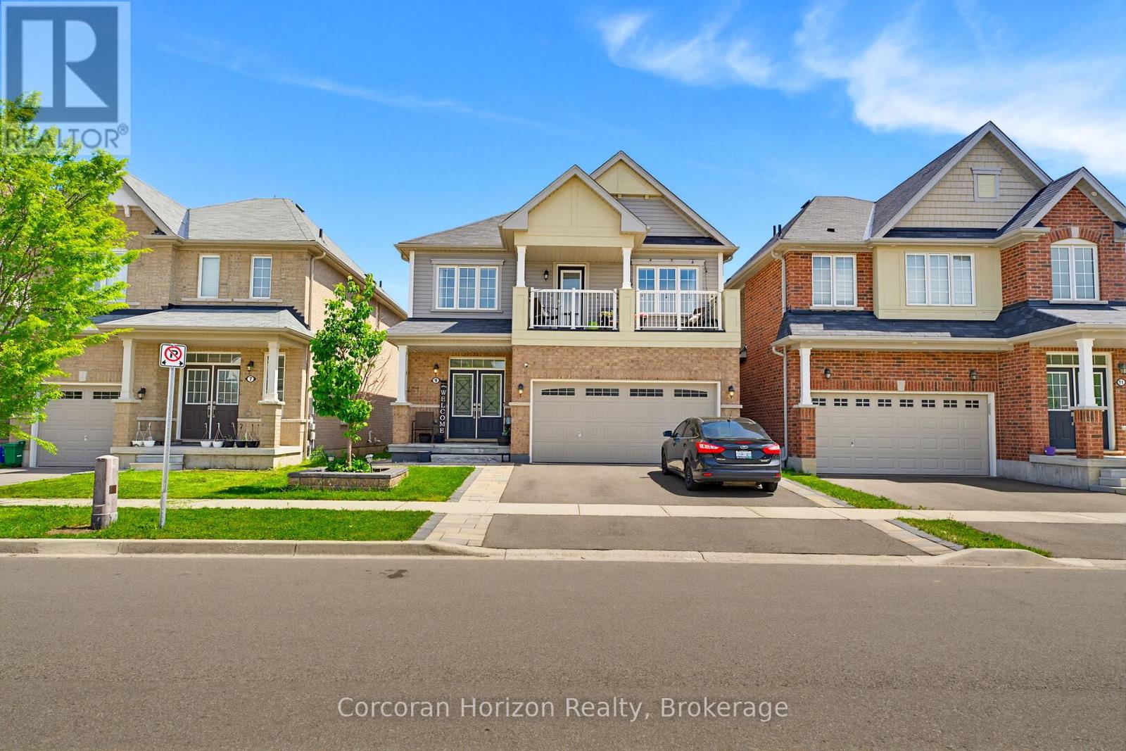 Detached at 9 PRICE STREET, Brant (Paris)