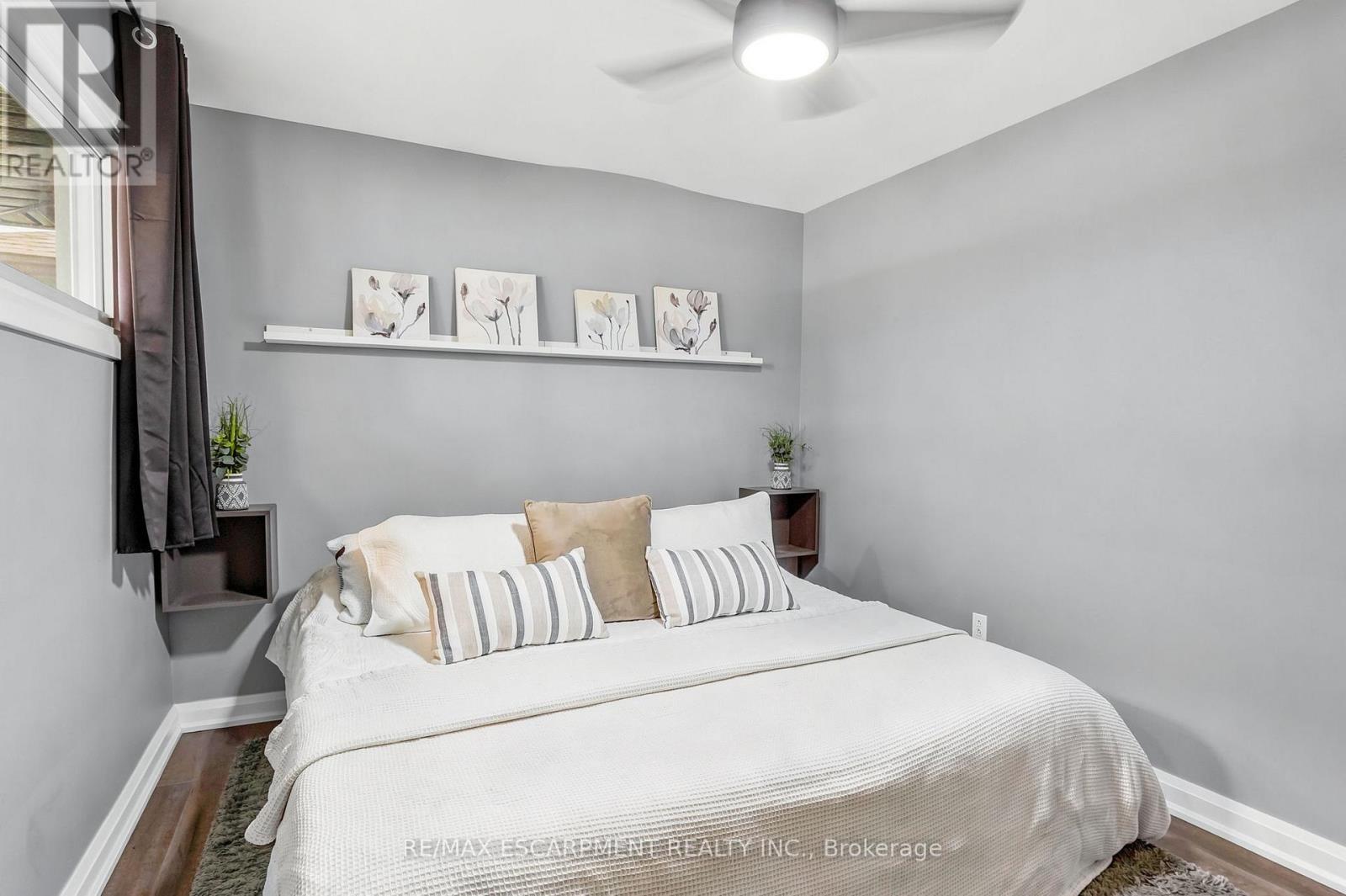 Detached at 150 MOUNTVILLE AVENUE, Hamilton