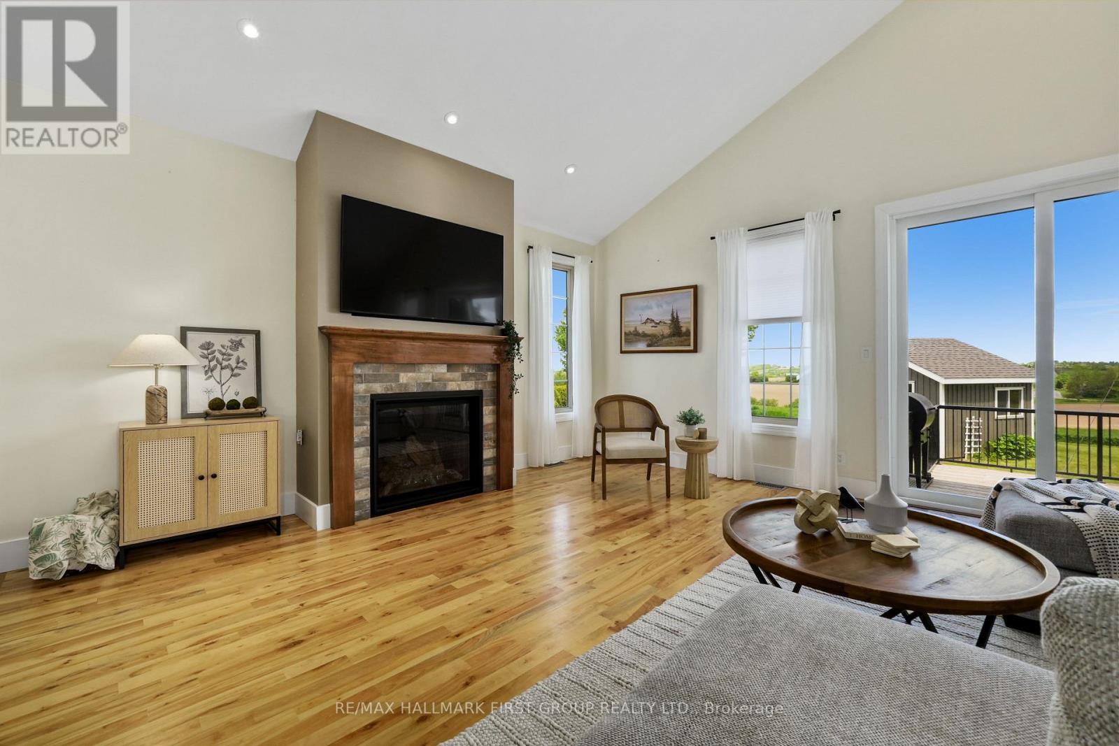 Detached at 100 COUNTY 2 ROAD, Otonabee-South Monaghan