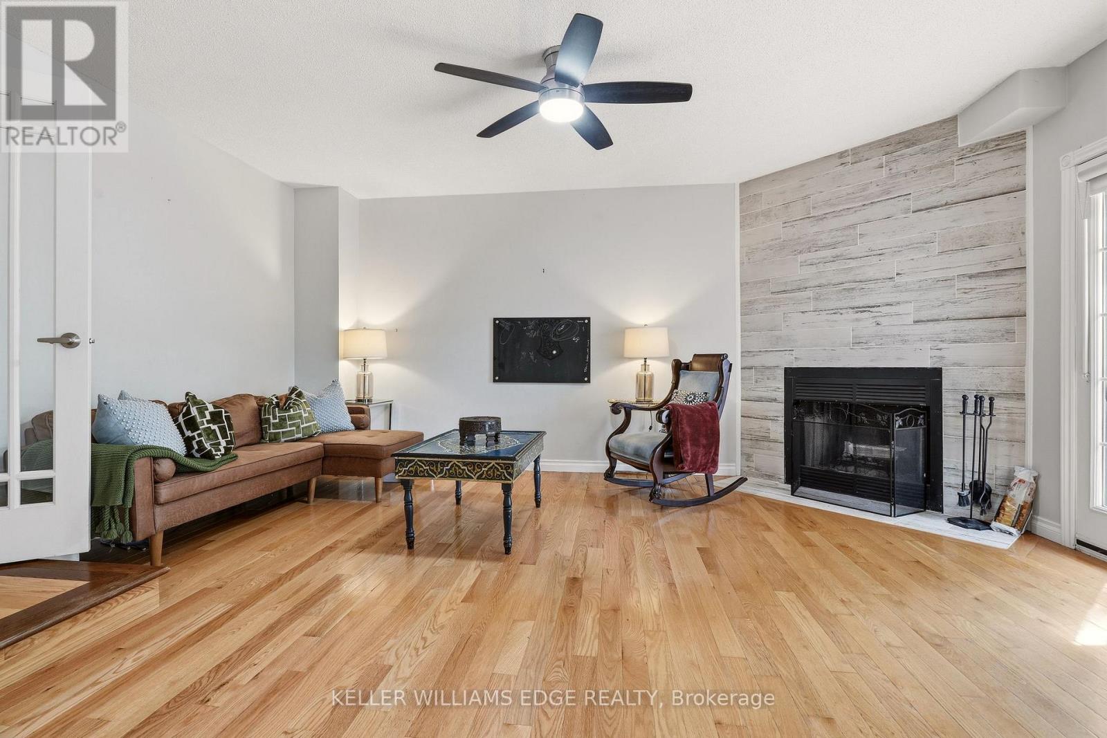 Detached at 149 COVE CRESCENT, Hamilton