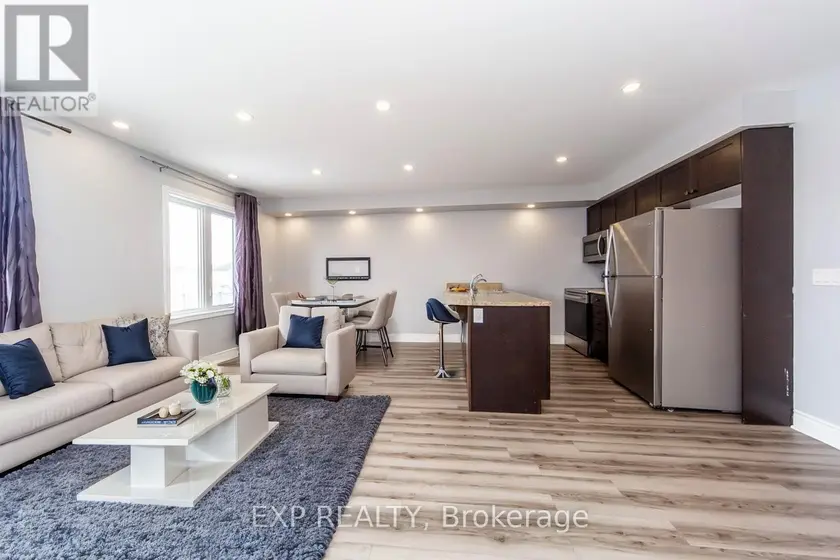 Townhouse at 734 COOK CRESCENT, Shelburne