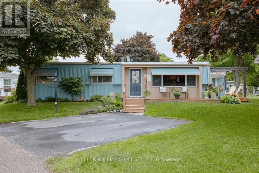 Detached at 239 SOUTHWIND COURT, South Huron