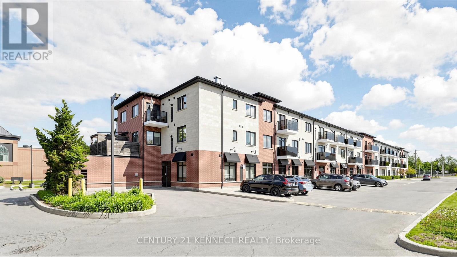 Apartment at 314 - 170 ROCKHAVEN LANE, Hamilton (Waterdown)