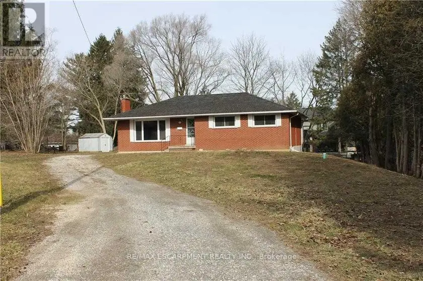 Detached at 50 EAST CREST, Hamilton