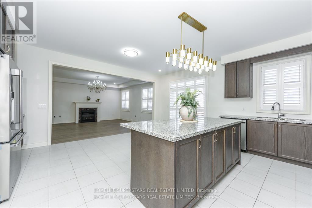 Detached at 21 CATTAIL CRESCENT, Hamilton