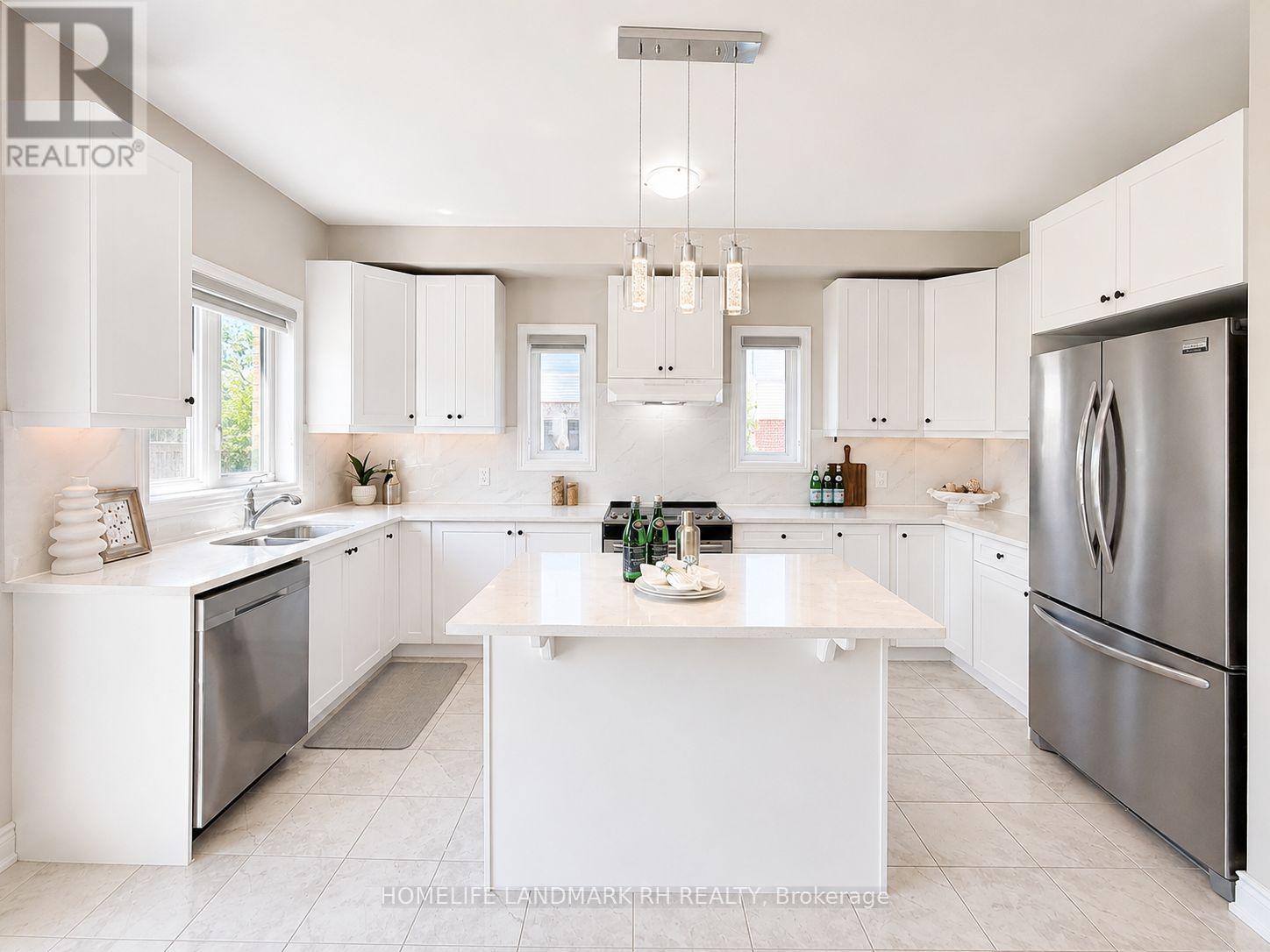Detached at 9 HOMESTEAD WAY, Thorold