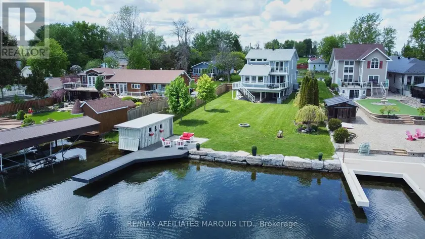 Detached at 19414 MALIBU LANE, South Glengarry