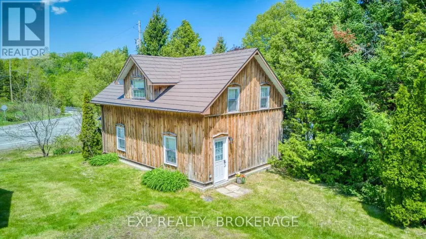 Detached at 2740 BOLINGBROKE ROAD, Tay Valley