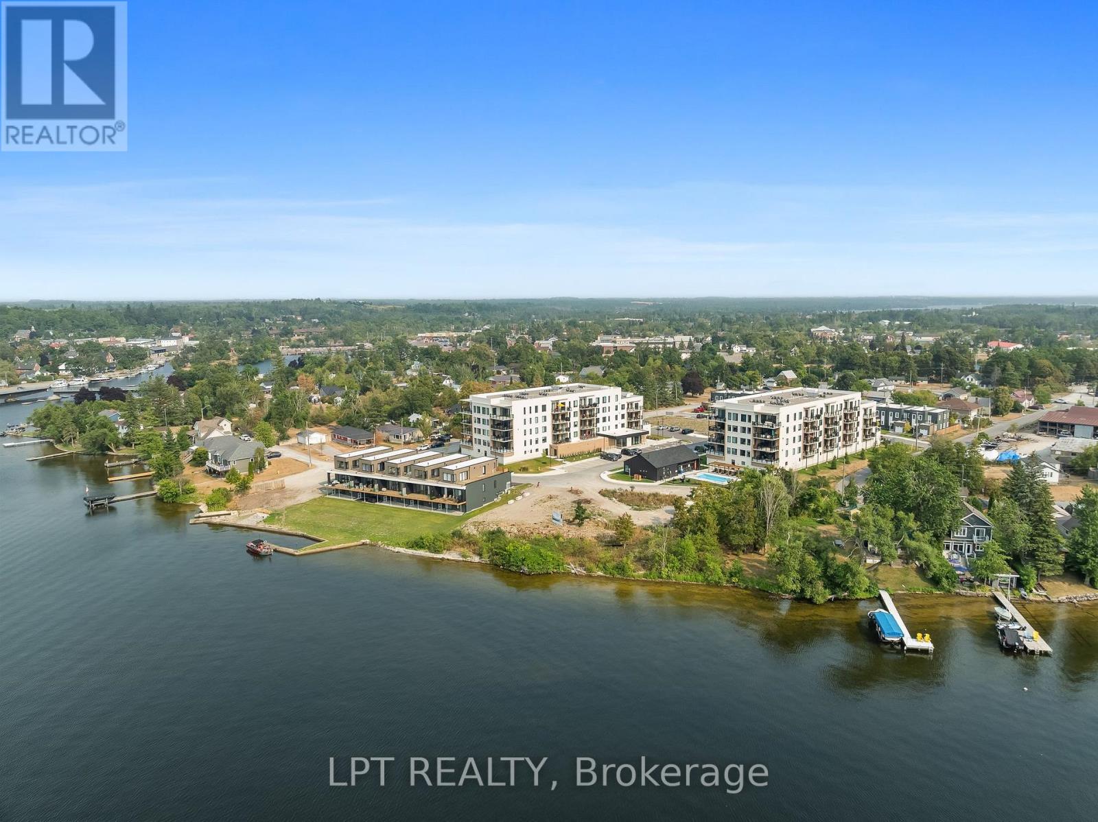 Apartment at 402 - 19B WEST STREET N, Kawartha Lakes (Fenelon Falls)