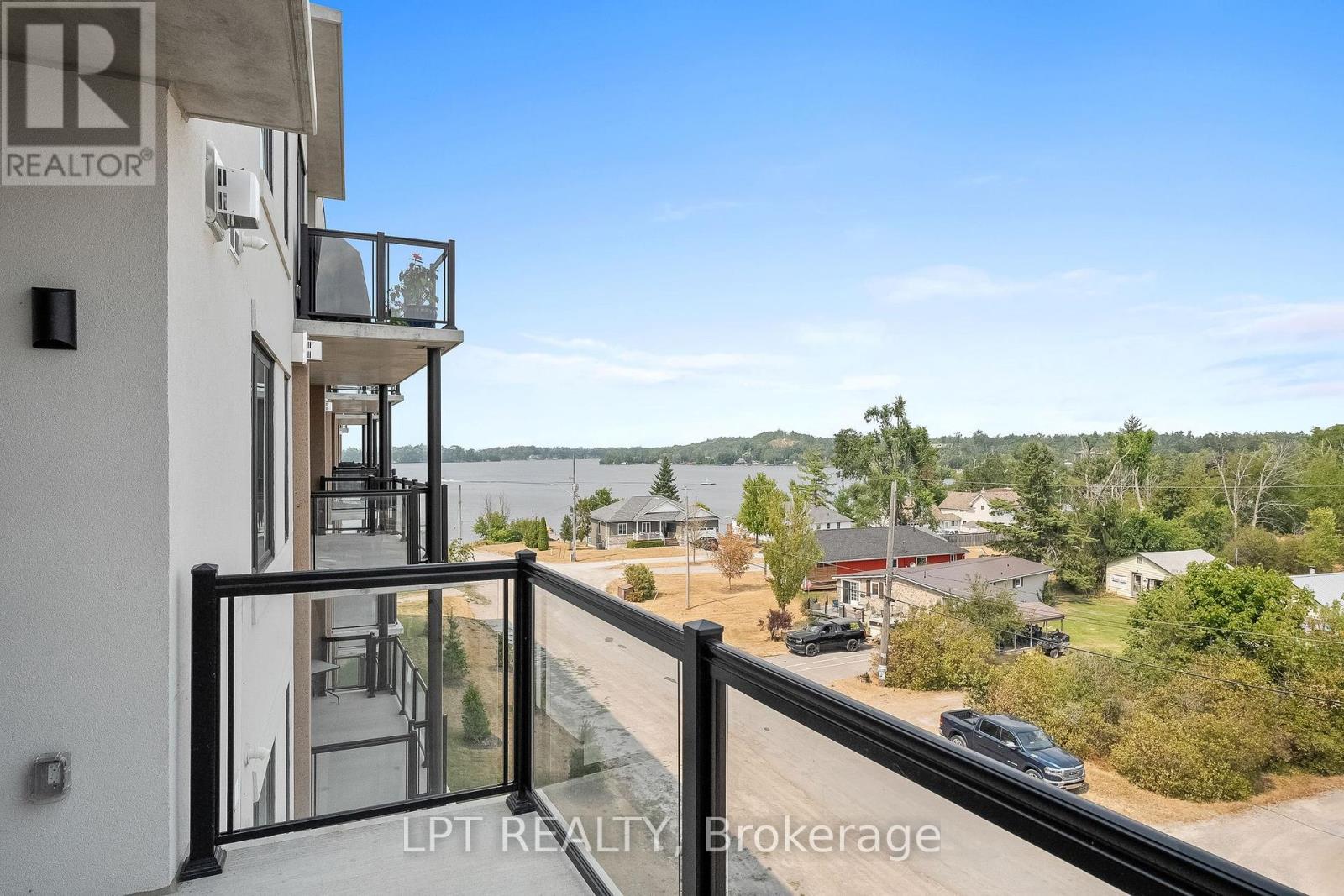 Apartment at 402 - 19B WEST STREET N, Kawartha Lakes