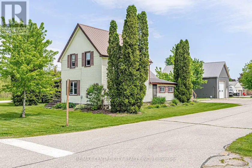 Detached at 11812 SUPERIOR STREET, Malahide