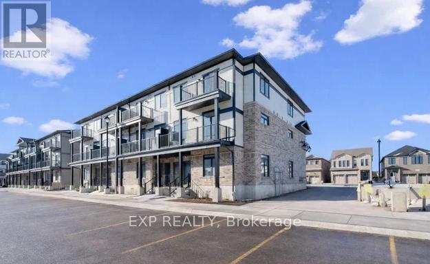 Townhouse at 118 OAT LANE, Kitchener