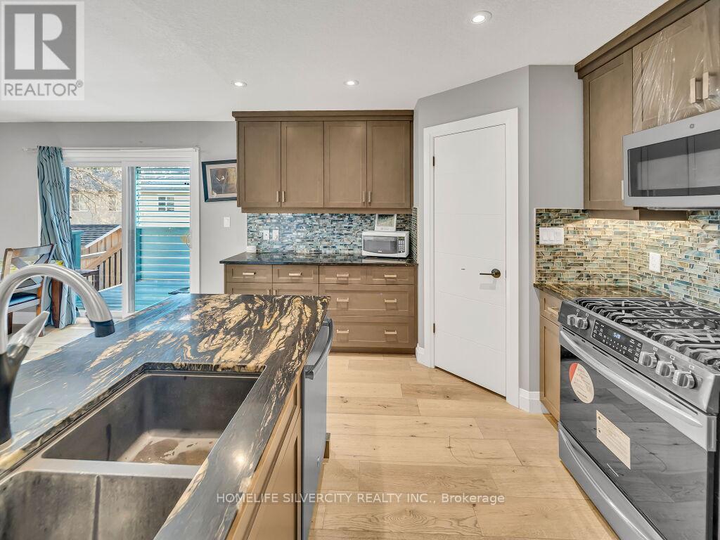 Detached at 442 ONTARIO STREET, Woodstock