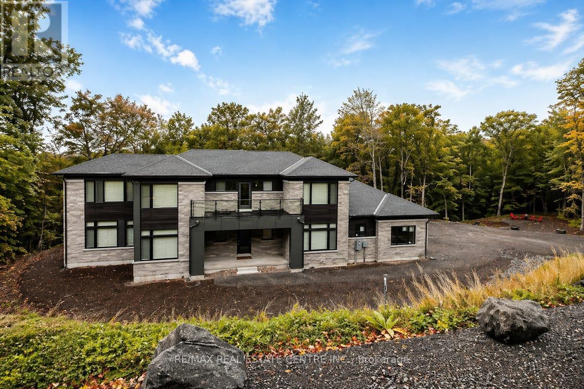 Detached at 70 - 1007 BADGER HILL ROAD BADGER HILL ROAD, Lake of Bays (Franklin)