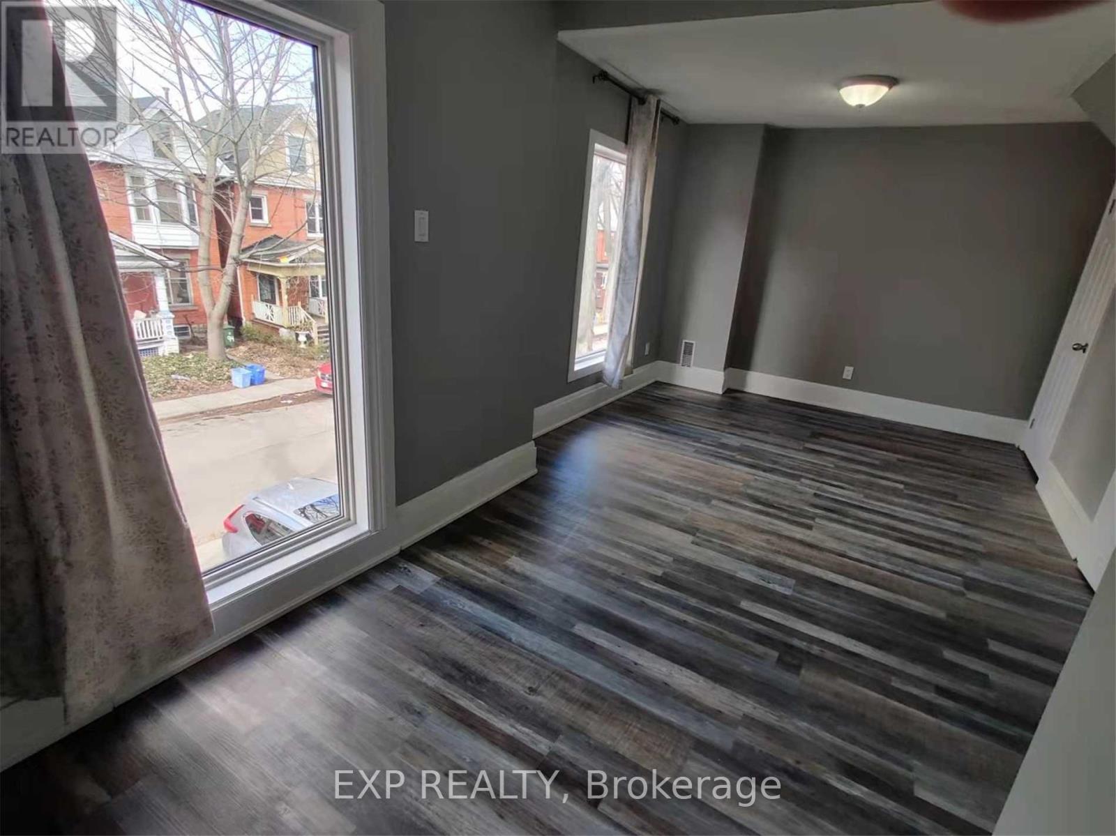 Detached at 97 ONTARIO AVENUE, Hamilton