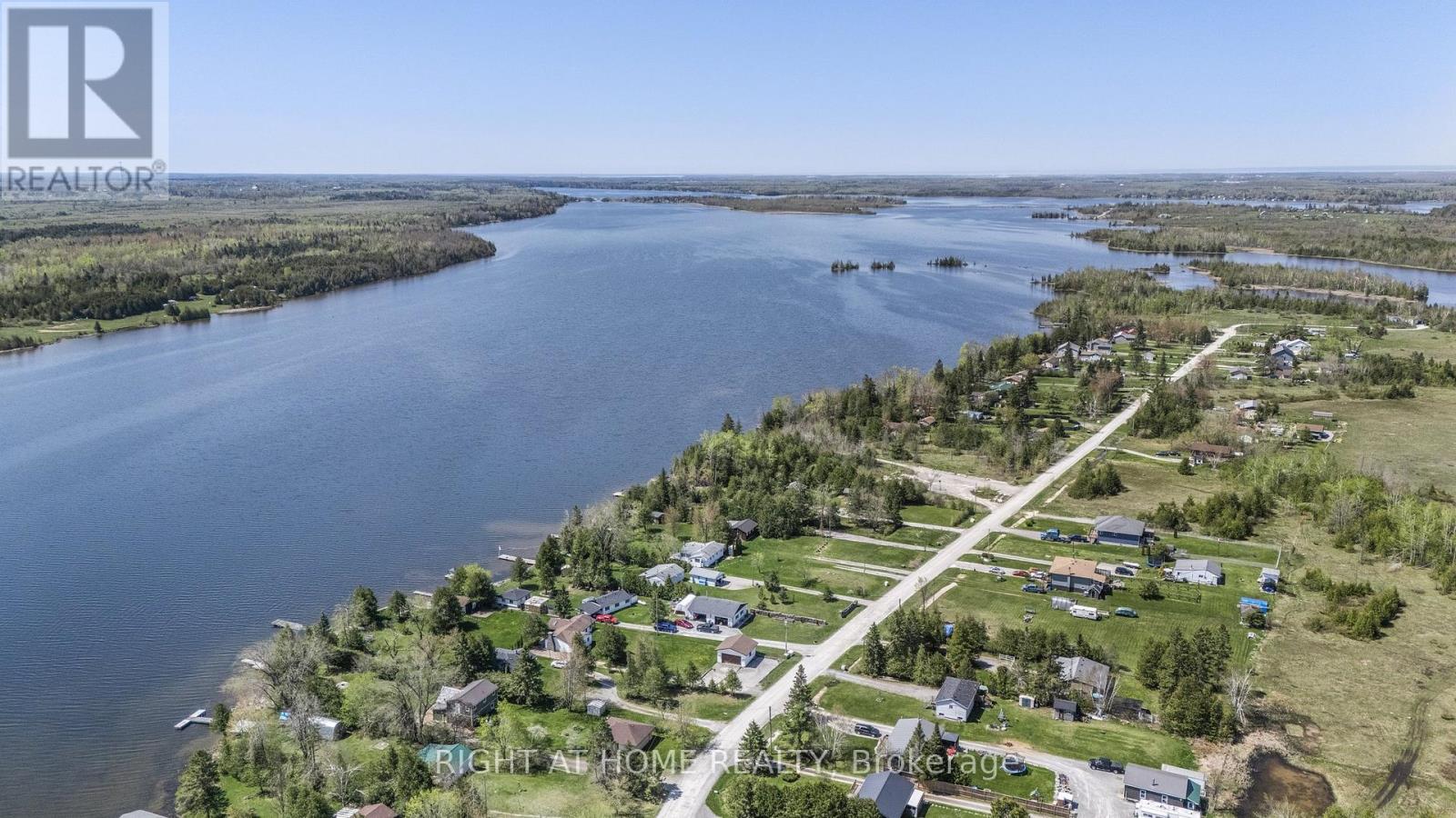 Detached at 194 MCGUIRE BEACH ROAD, Kawartha Lakes