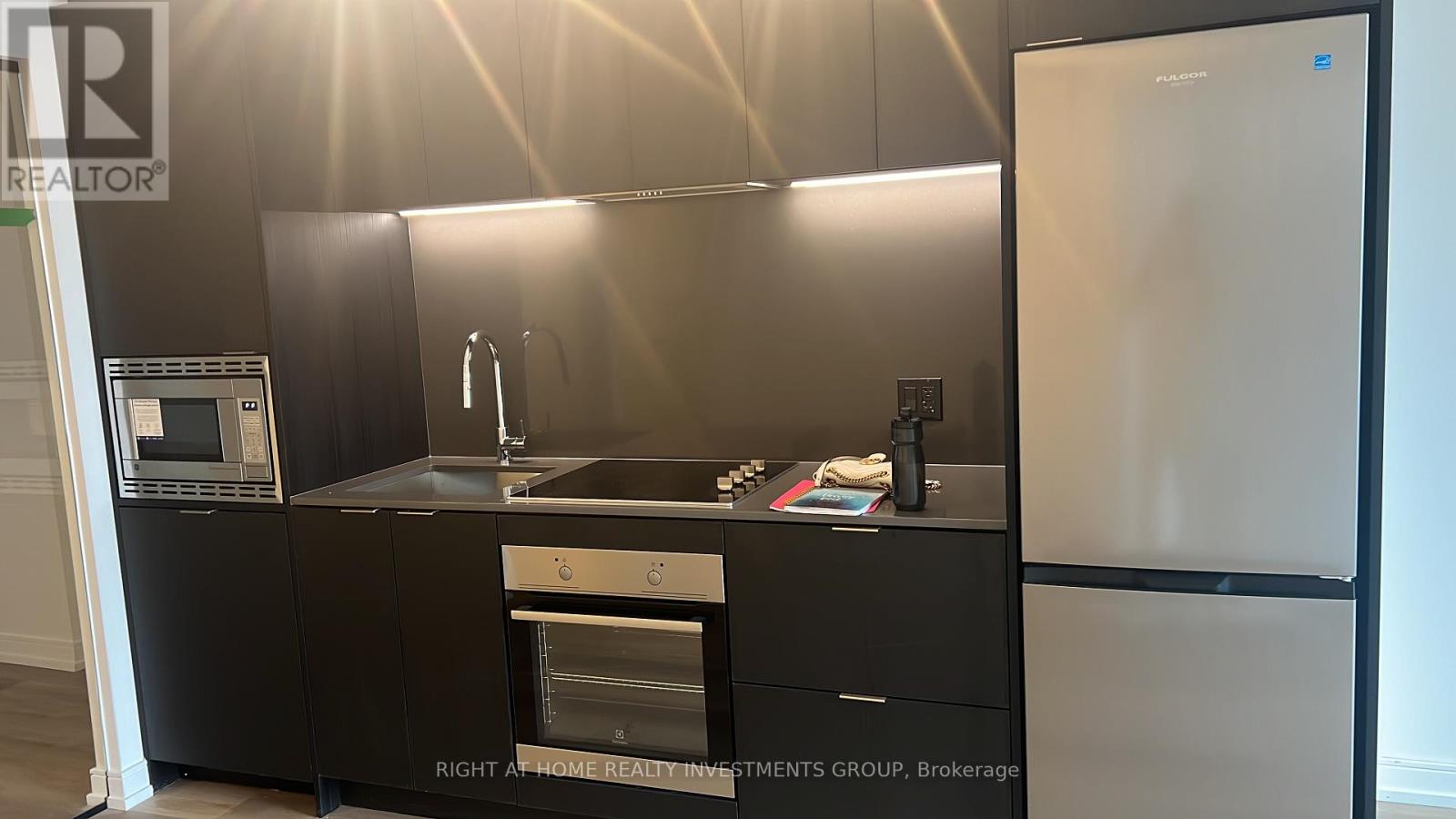 Apartment at 327 - 1 JARVIS STREET, Hamilton