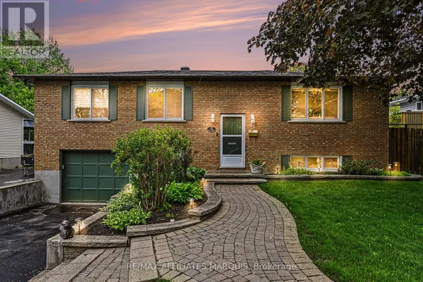Detached at 15 PEARL STREET, Smiths Falls