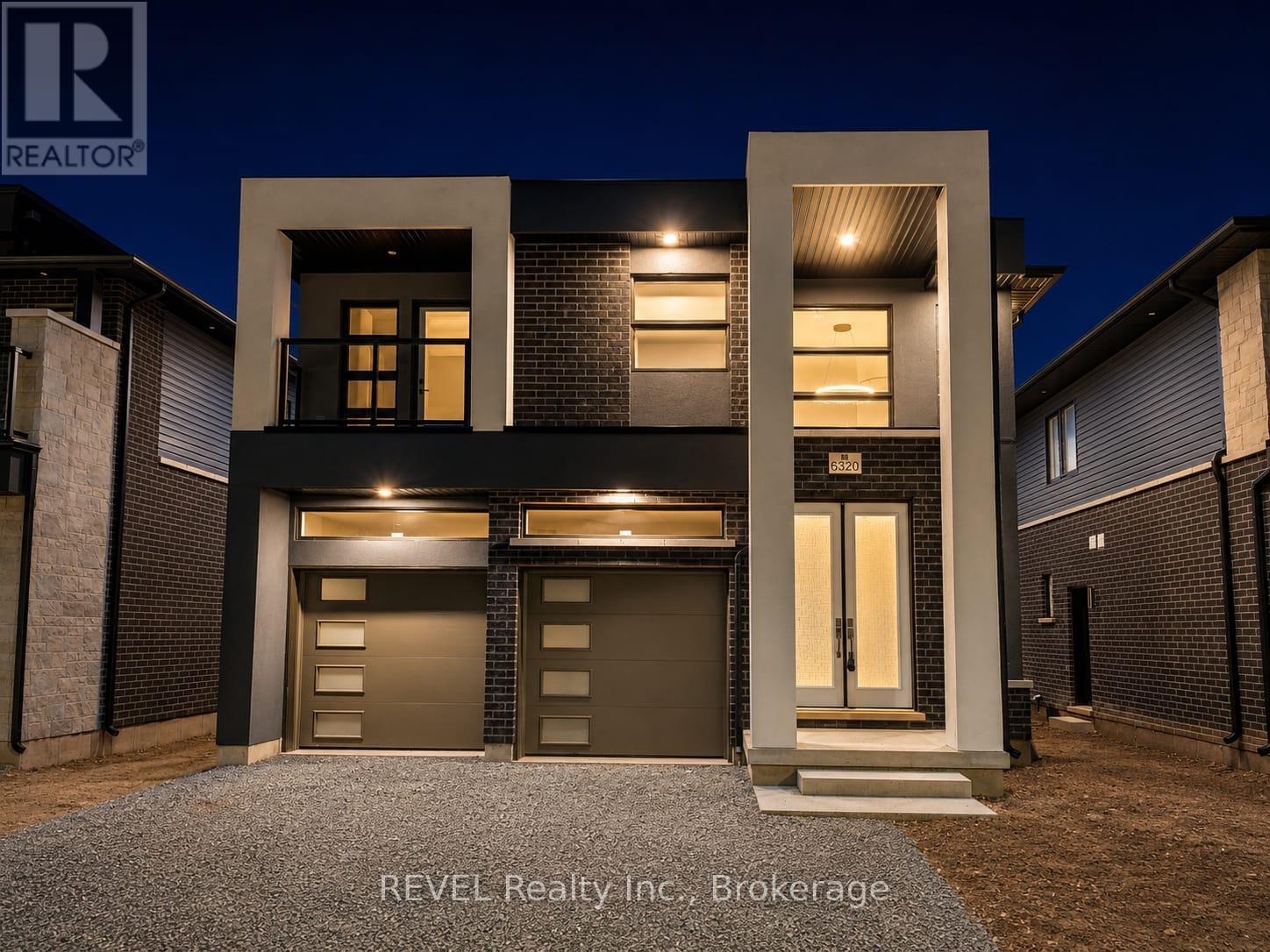 Detached at 6320 JEWEL COMMON, Niagara Falls (Marineland)