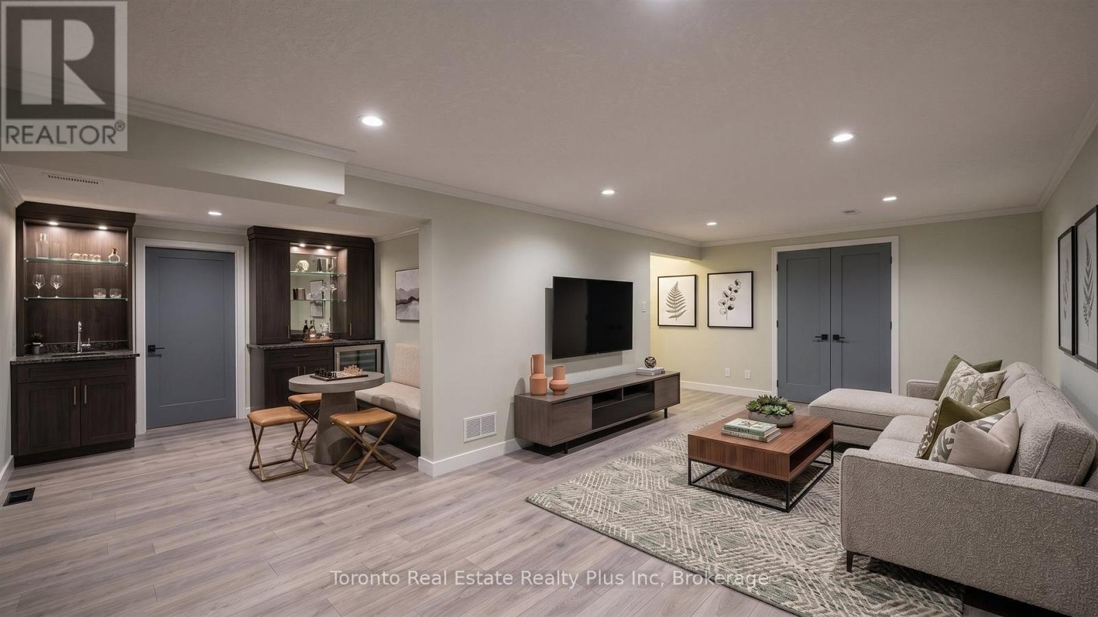 Detached at 109 ASHBERRY PLACE, Waterloo