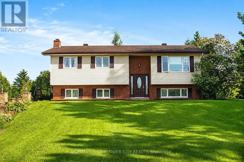 Detached at 18528 PARAGON ROAD, South Glengarry