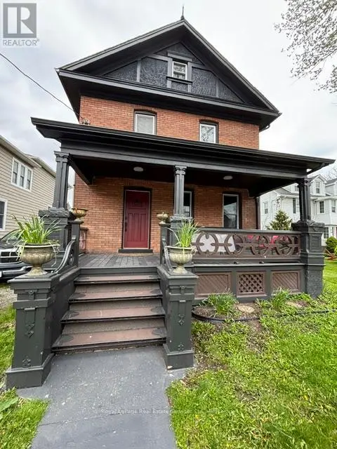 Detached at 25 ISABEL STREET, Port Colborne