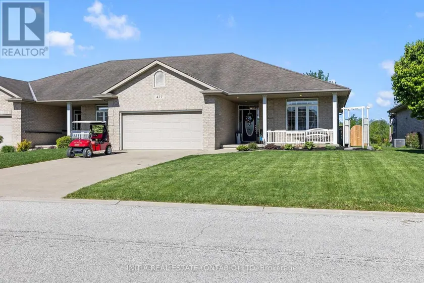 Semi-Detached/Link at 477 1ST AVENUE, Petrolia